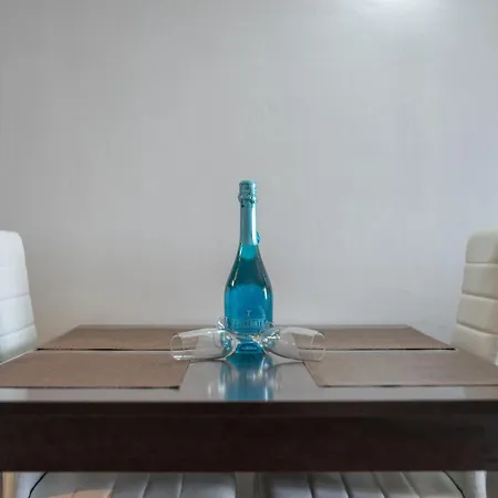 Casa de Férias El Dorado, Ocean View & Wifi Free Playa de las Americas (Tenerife)